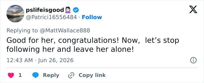 A tweet by pslifeisgood congratulating Taylor Swift and Selena Gomez on pregnancy rumors and asking to leave them alone.