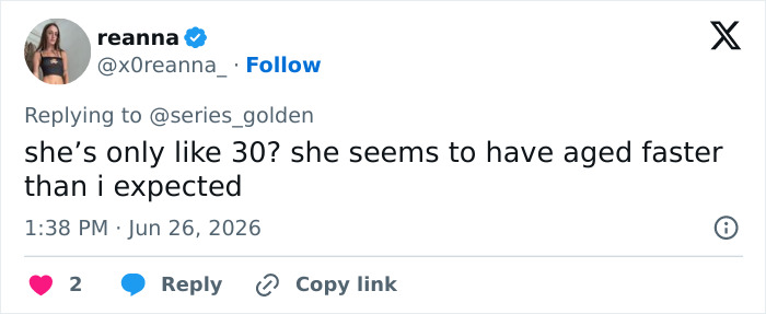 Screenshot of a fan tweet commenting on Millie Bobby Brown's red carpet appearance and perceived age.