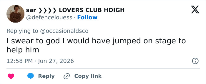 Screenshot of a tweet on June 27, 2026, stating the user would have jumped on stage to help Harry Styles.