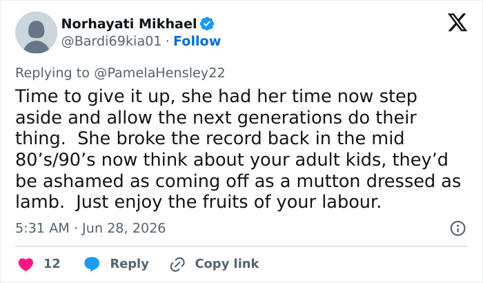 Norhayati Mikhael's tweet expressing negative reactions to Madonna's Time Square performance.