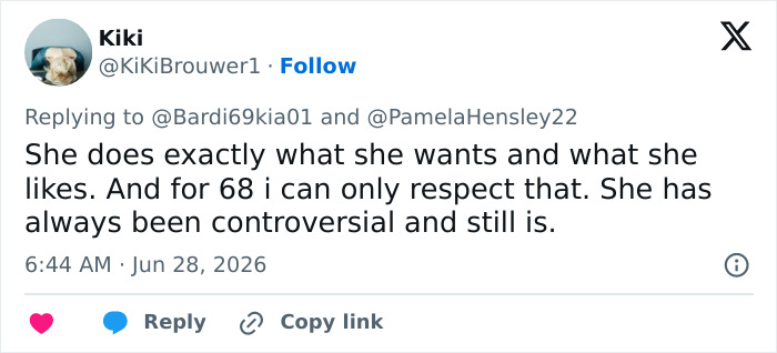 Kiki's tweet showing positive reactions to Madonna's Time Square performance and her controversial nature.