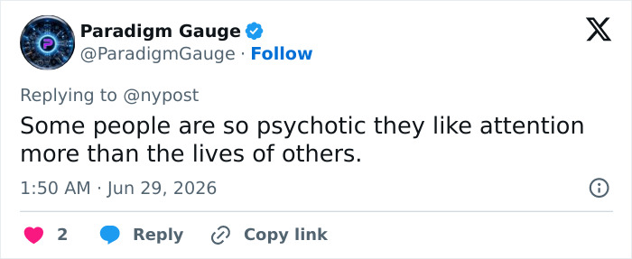 Twitter comment from Paradigm Gauge on psychosis and attention in Texas sisters' fatal attack footage.