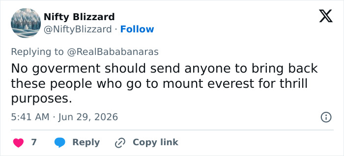 A tweet suggesting no government should retrieve bodies from Mount Everest, relevant to Green Boots identification.