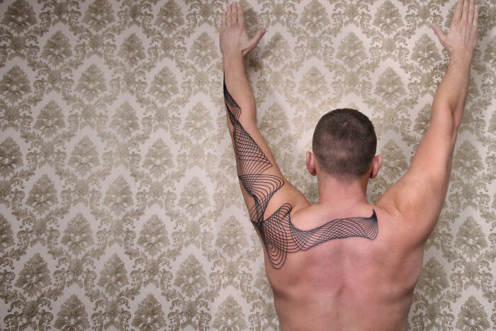 The Language Of Lines: Tattooing Motion, Space, And Minimalism