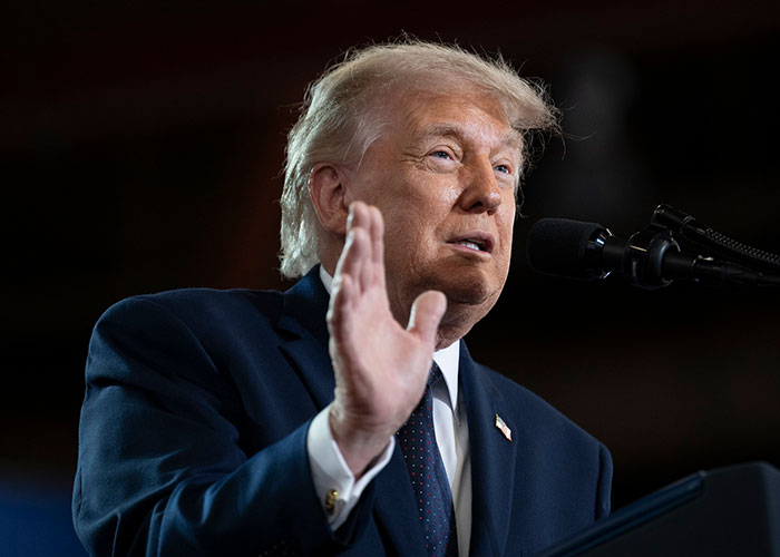 Hillary Clinton's Warning About Trump Resurfaces As People Stunned By How Accurately She Predicted The Future