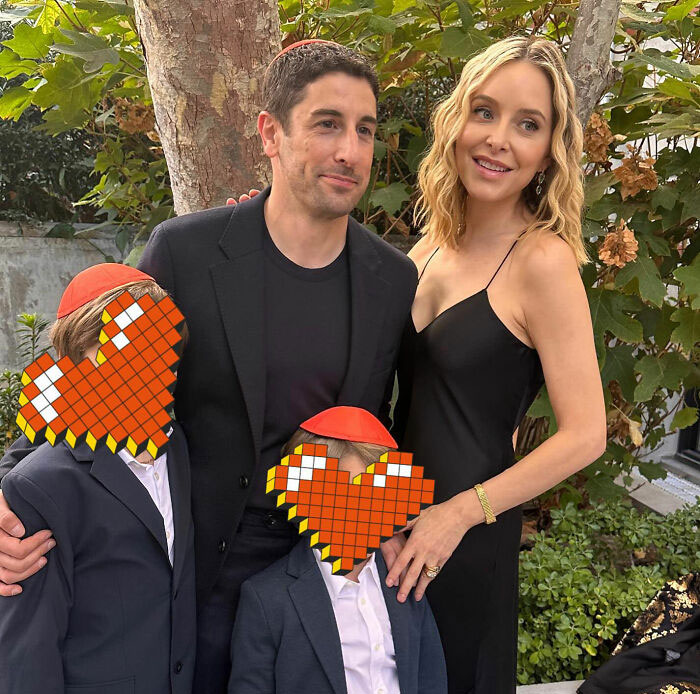 After Actress Faces Backlash Over Bedroom Photos With Her Son, Experts Weigh In On Parent-Child Boundaries After Actress Faces Backlash Over Bedroom Photos With Her Son, Experts Weigh In On Parent-Child Boundaries
