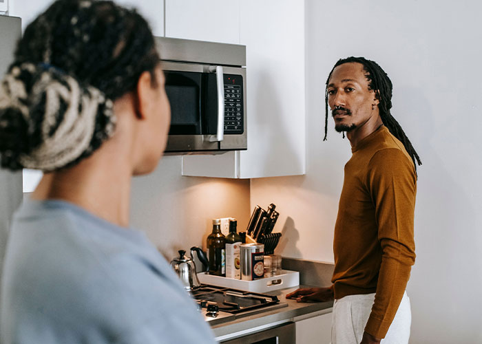 Sister Makes Her Issues Her Brother's Problem, Shocked When He Refuses Her Demand
