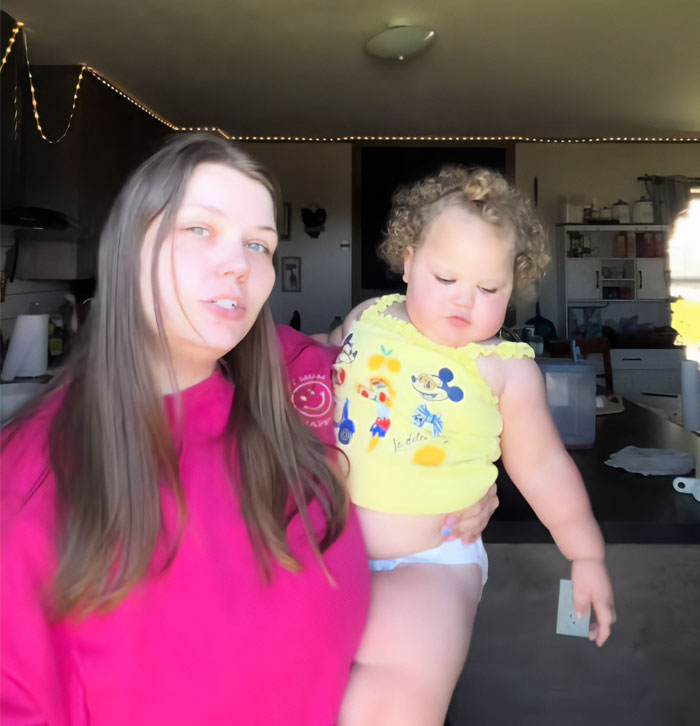 Expert Issues Warning After Mom Shows Off Her 1-Year-Old Toddler's Lunch
