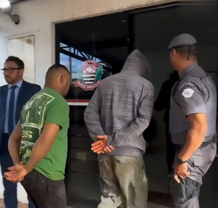 Authorities arresting three individuals in connection with the rope jumping tragedy, highlighting the developing claims. Authorities arresting three individuals in connection with the rope jumping tragedy, highlighting the developing claims.