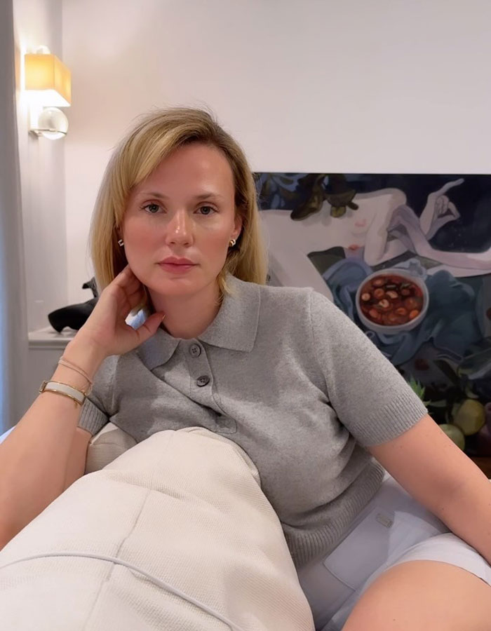 US influencer posing indoors after plastic surgery in Brazil hotel room US influencer posing indoors after plastic surgery in Brazil hotel room