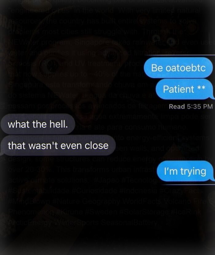 Cringe text message fail with one person badly spelling patient in a chat