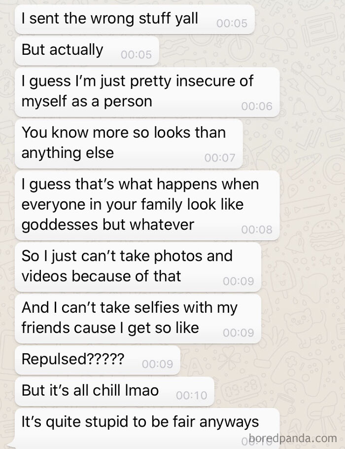 Message expressing insecurities about looks and selfies with friends