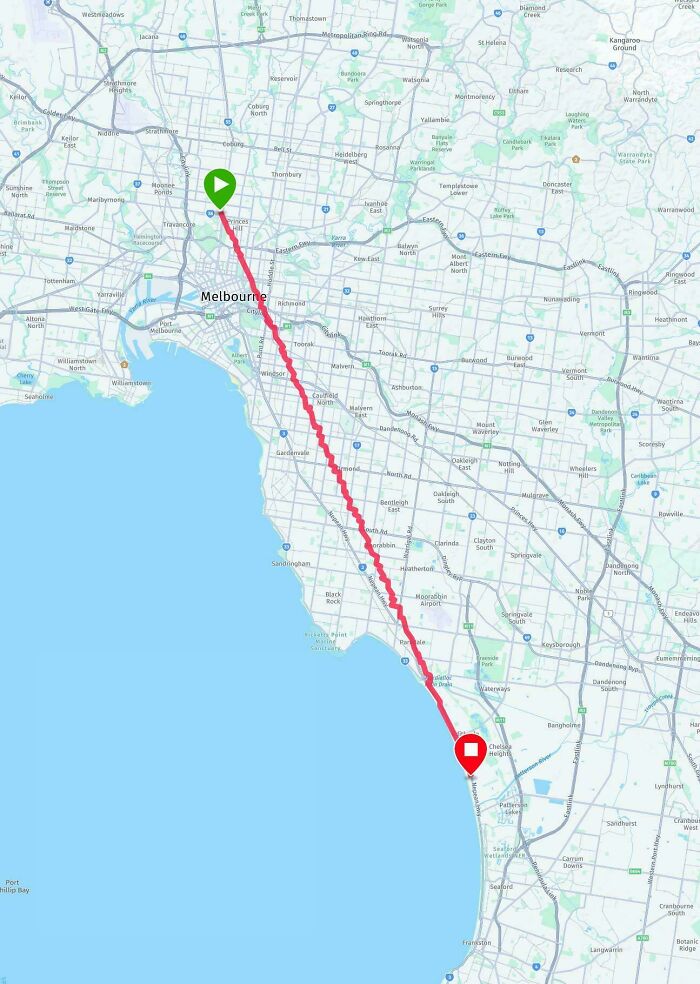 Screenshot of a straight route map in Melbourne with tracking details