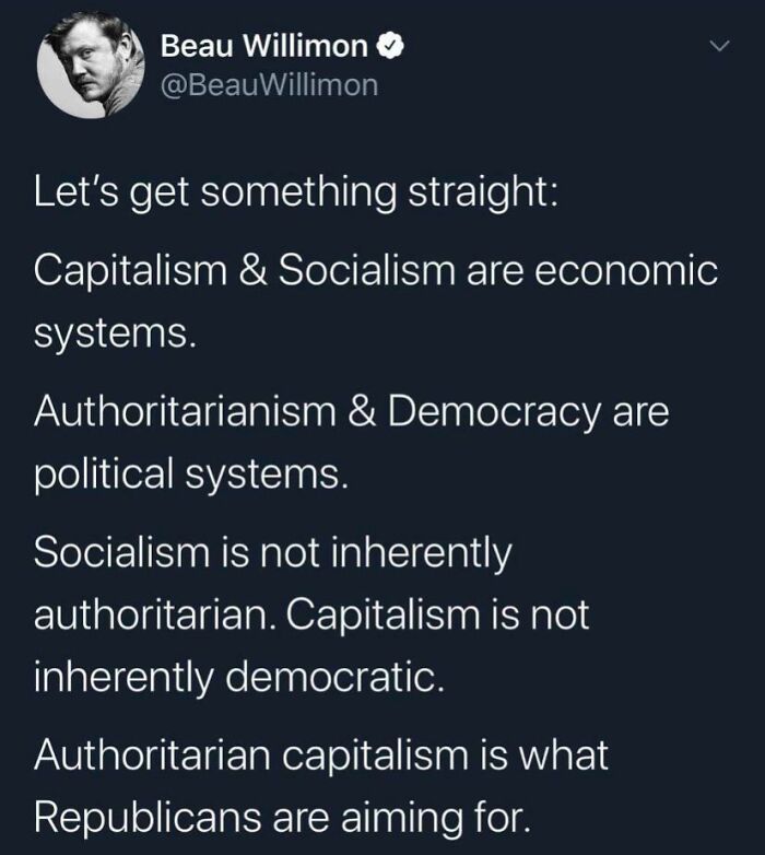 Tweet explaining capitalism and socialism economic and political systems