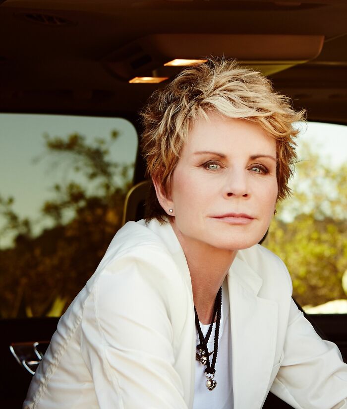 Author Patricia Cornwell, 70