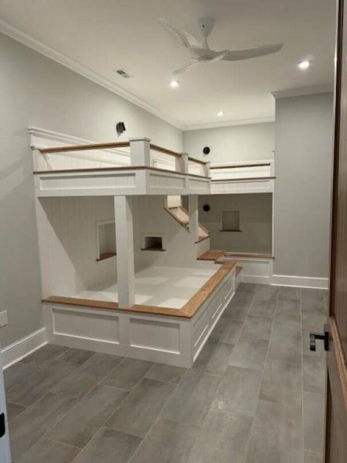 Built-In Bunk Beds