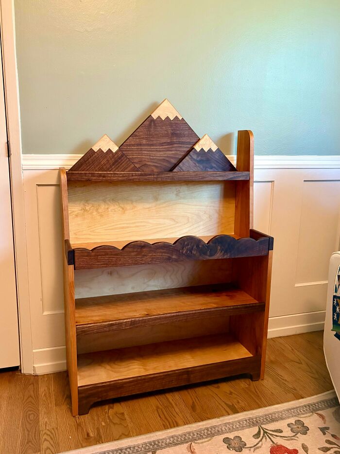 Nursery Bookshelf Build