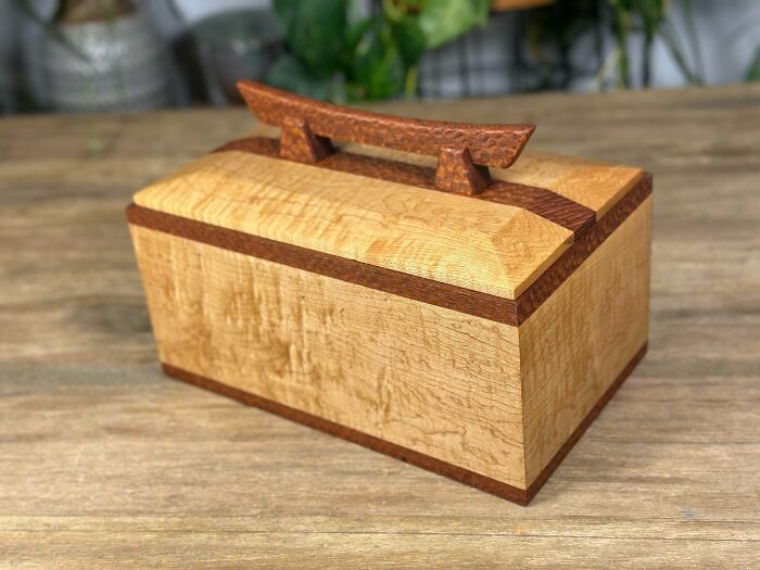 Box For My Friends Ashes
