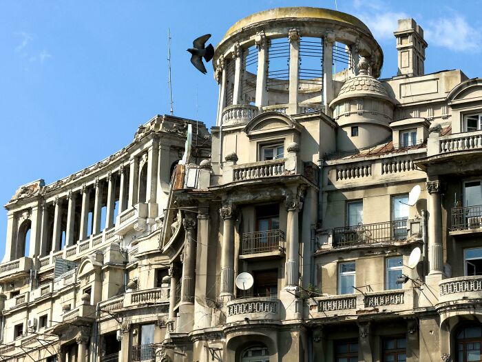 This Apartment Building In Bucharest