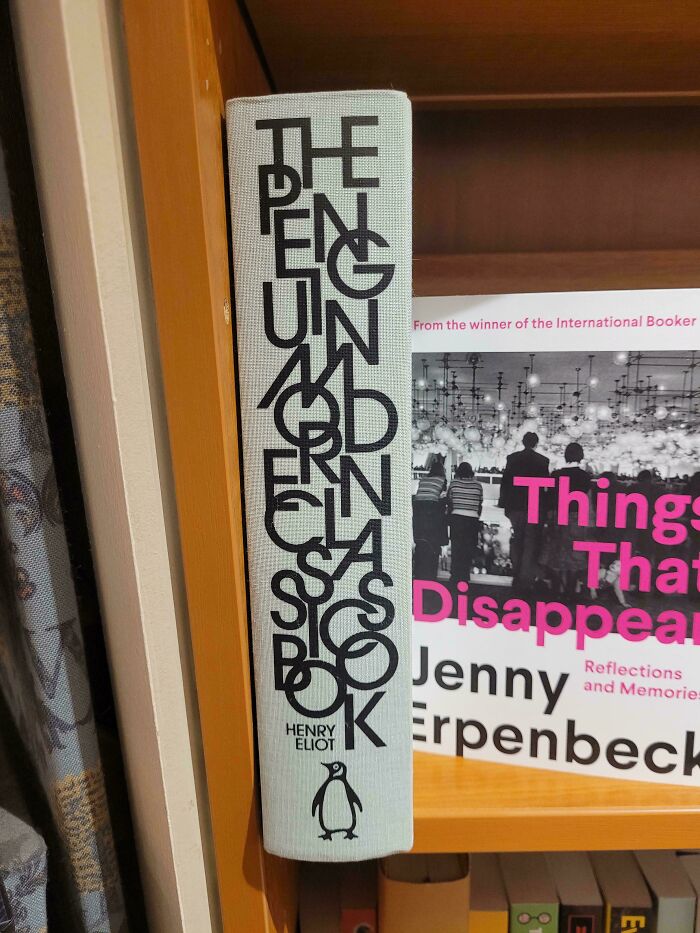 Book spine with confusing vertical and horizontal text design fail