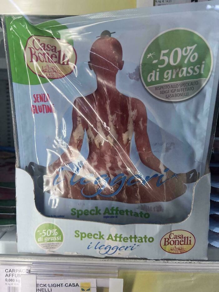 The Least Appetizing Way To Present Sliced Meat In An Italian Supermarket