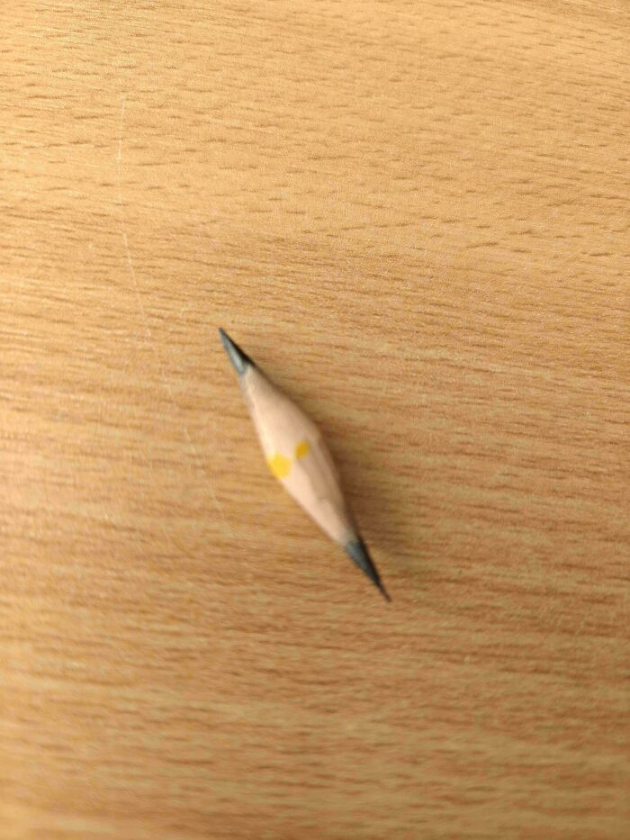 A tiny sharpened pencil, an example from the not interesting community photos.