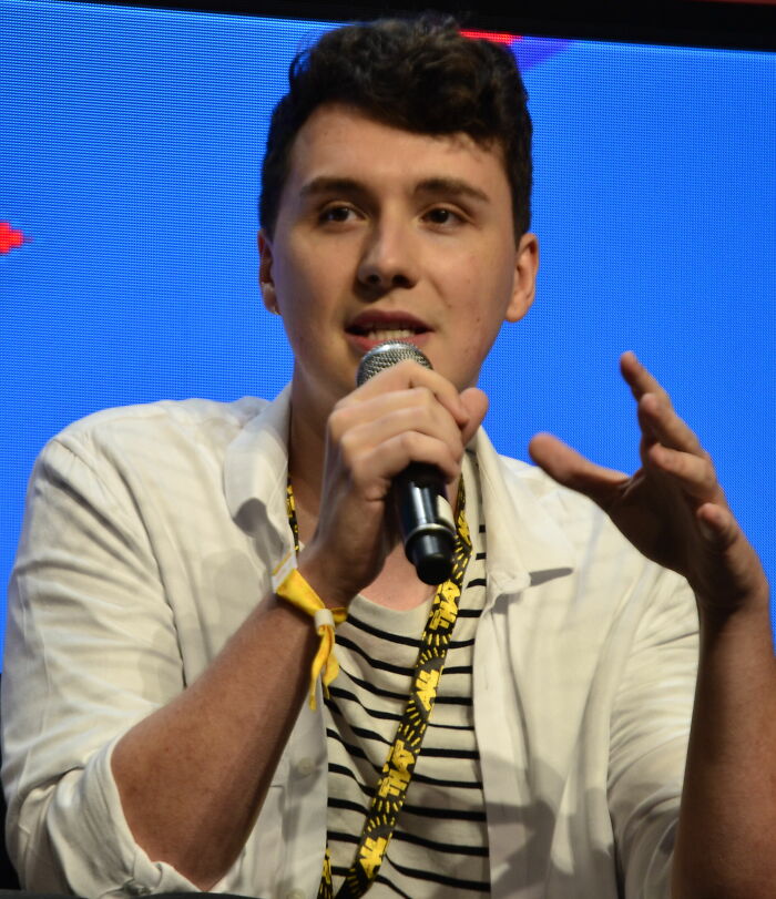 Youtuber Daniel Howell, 35