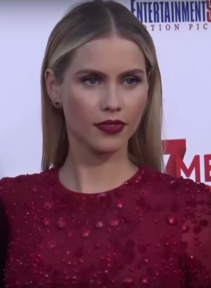 Actress Claire Holt, 38