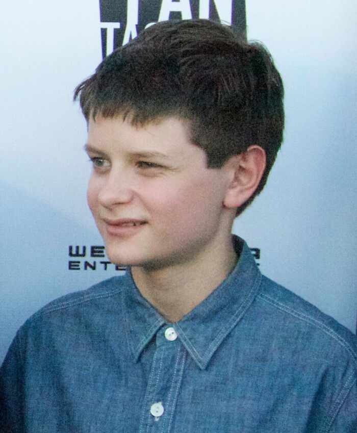 Actor Charlie Tahan, 28