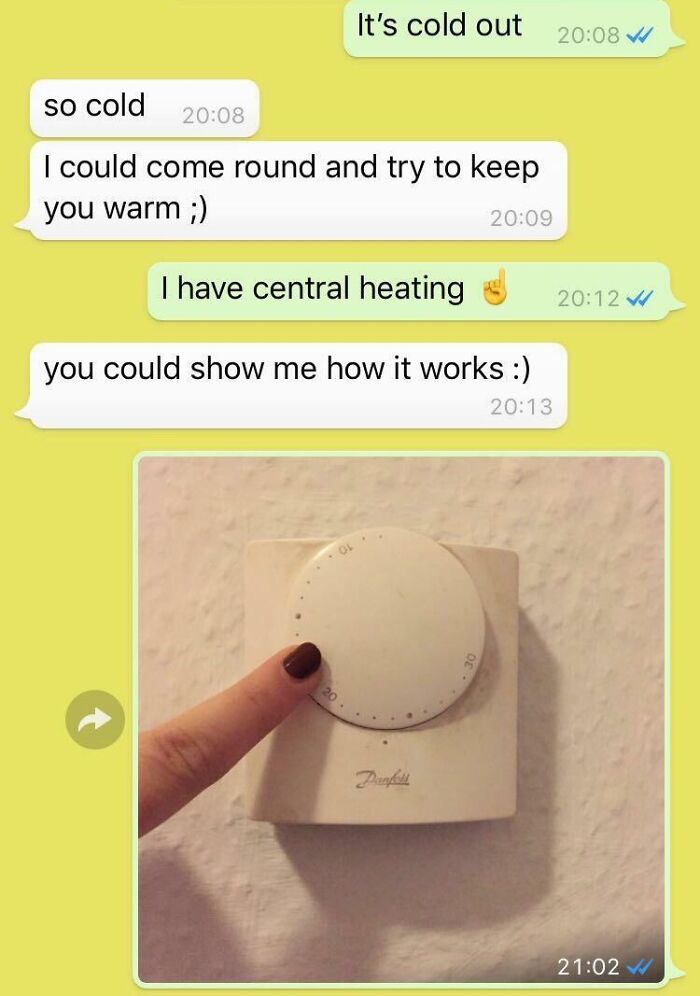 A woman sends a picture of a thermostat as an epic comeback to a flirtatious text.