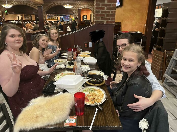 To The Woman That Paid For Our Prom Meal, We Thank You For Making Our Evening Even More Enjoyable