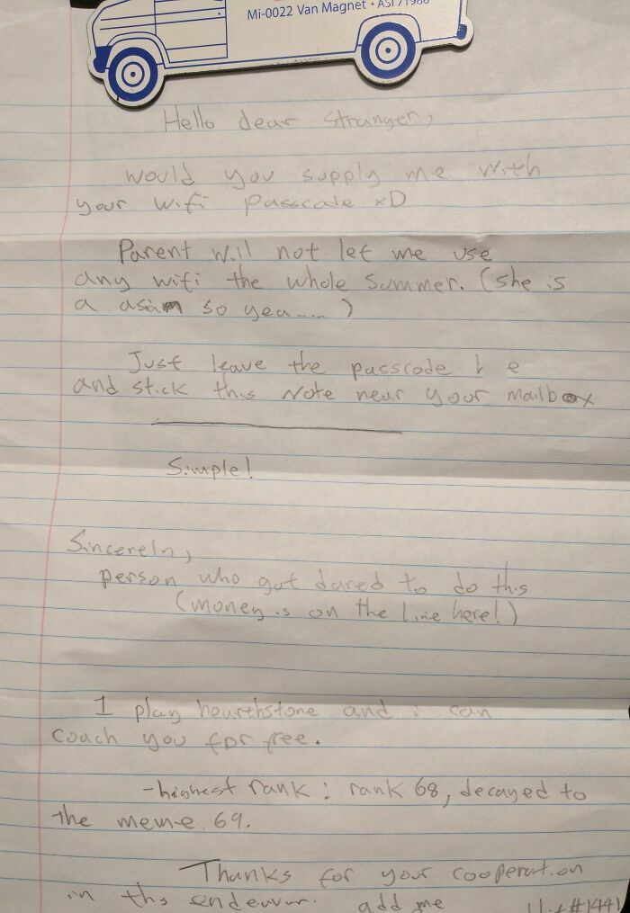 A funny neighbors notes note requesting a WiFi passcode with a humorous offer of Hearthstone coaching.