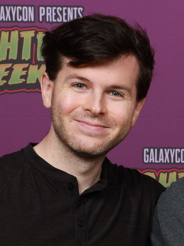 Actor Chandler Riggs, 27