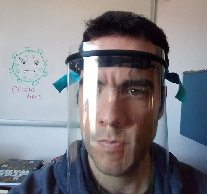 Man wearing a functional 3D printed face shield, making everyday life much easier during a pandemic.