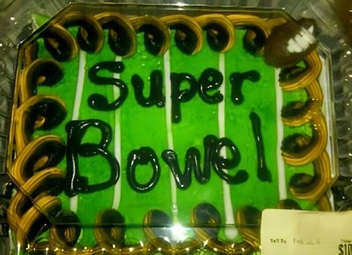 Hilariously messed up cakes: A green Super Bowl cake with a football, misspelled as Super Bowel.