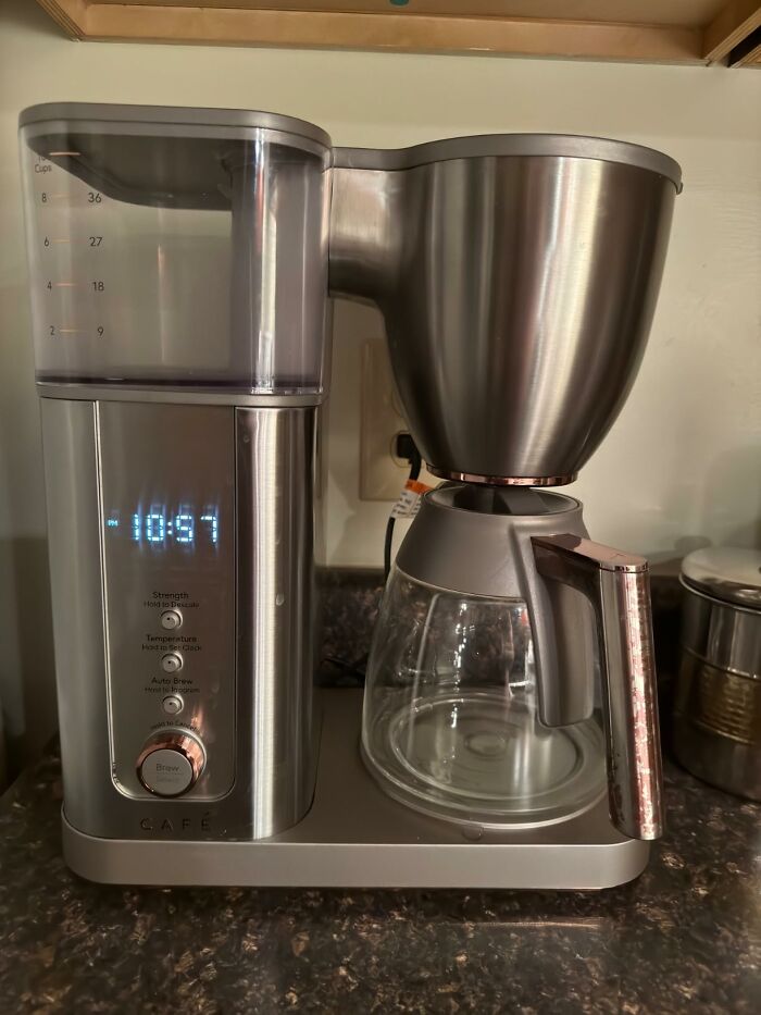 A shiny new coffee maker, a perfect last minute Father's Day gift.
