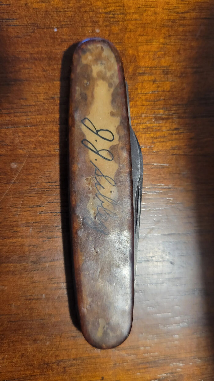 An old pocket knife with an engraved name, a part of wild coincidences that happened to people.