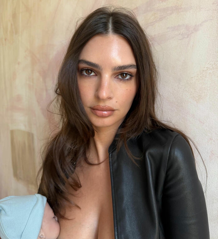 Emily Ratajkowski Faces Backlash Over Essay About Single Motherhood Accompanied By Bizarre Breastfeeding Photo Emily Ratajkowski Faces Backlash Over Essay About Single Motherhood Accompanied By Bizarre Breastfeeding Photo