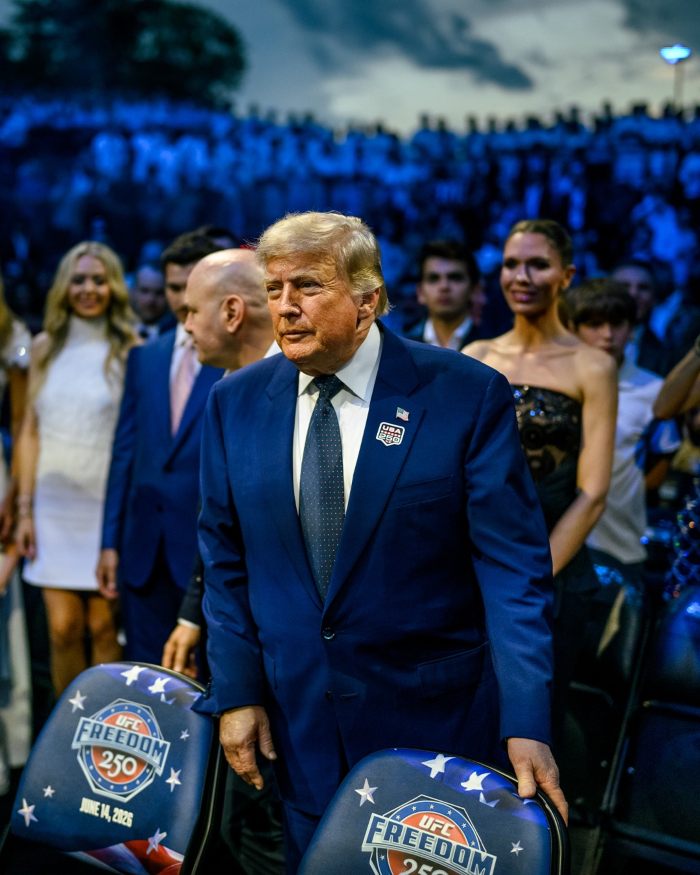 Trump Photo At White House UFC Event Confirms Secret Under President's Suits People Have Suspected For Years Trump Photo At White House UFC Event Confirms Secret Under President's Suits People Have Suspected For Years