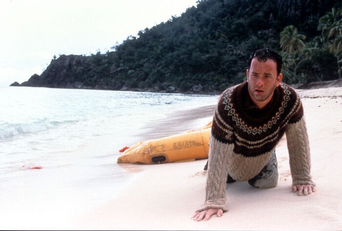 Tom Hanks Reveals The 'Cast Away' Scene That Makes Him Leave The Room Even After Two Decades Tom Hanks Reveals The 'Cast Away' Scene That Makes Him Leave The Room Even After Two Decades