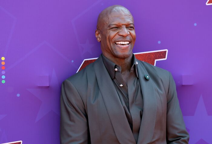 ‘Brooklyn Nine-Nine’ Star Shatters Internet With Graphic 13-Hour Binge Confession After Old Clip Resurfaces ‘Brooklyn Nine-Nine’ Star Shatters Internet With Graphic 13-Hour Binge Confession After Old Clip Resurfaces