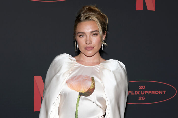 Florence Pugh at an event, central to Don't Worry Darling alleged claims and fallout.