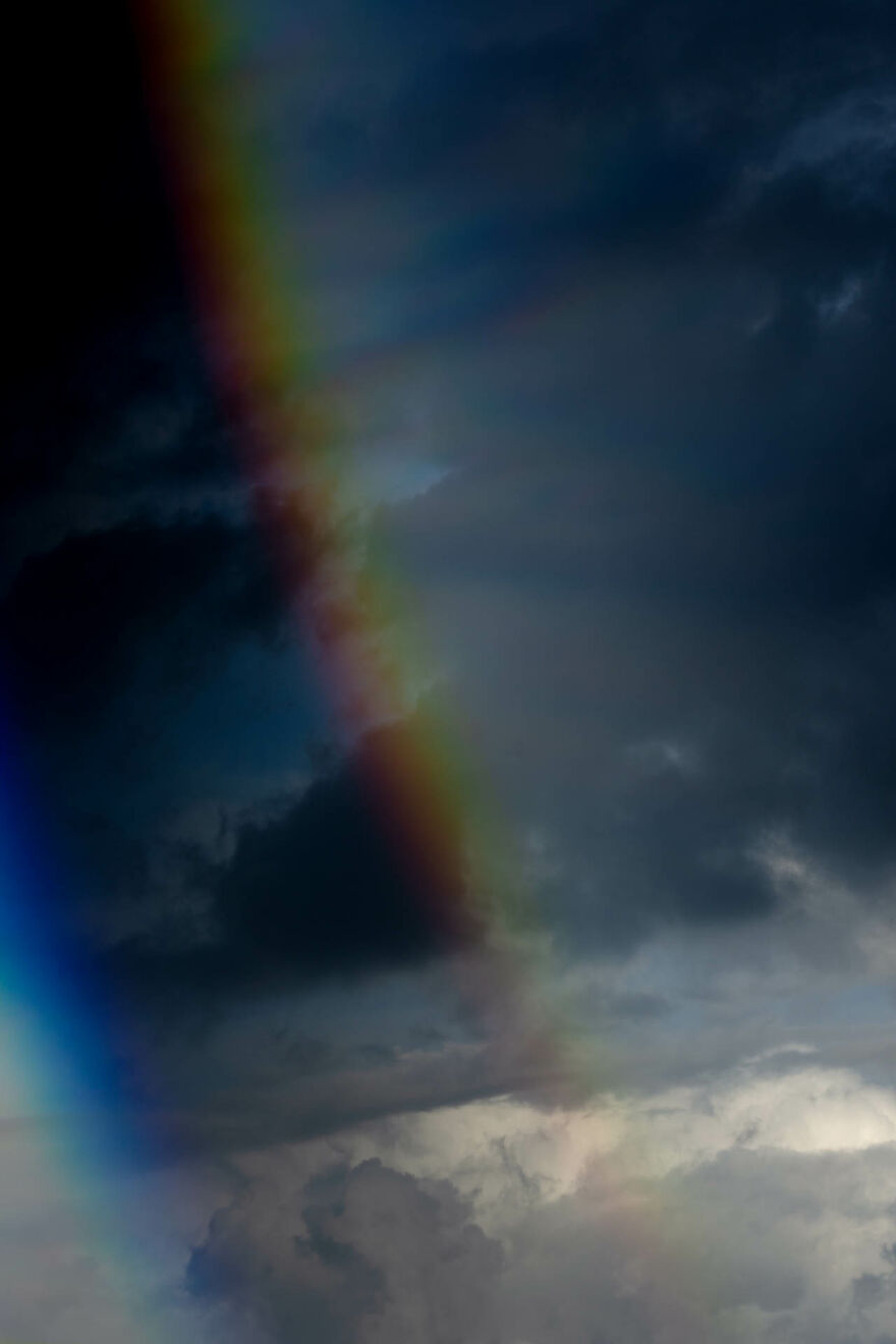 These 20 Photos Look Out Of This World, But I Took Them From My Apartment Window These 20 Photos Look Out Of This World, But I Took Them From My Apartment Window