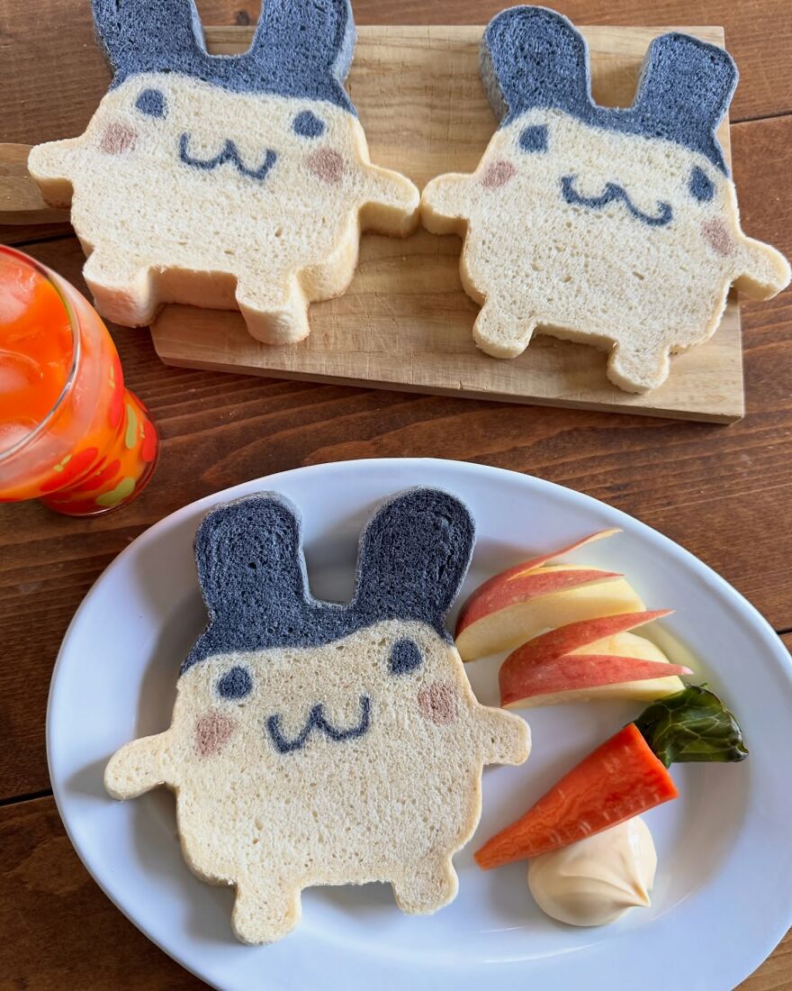 This Japanese Artist Turns Bread Into Beloved Pop Culture Characters, And The Results Look Almost Too Cute To Eat