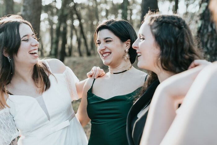 77 Wedding Guest Horror Stories That Left Couples Speechless