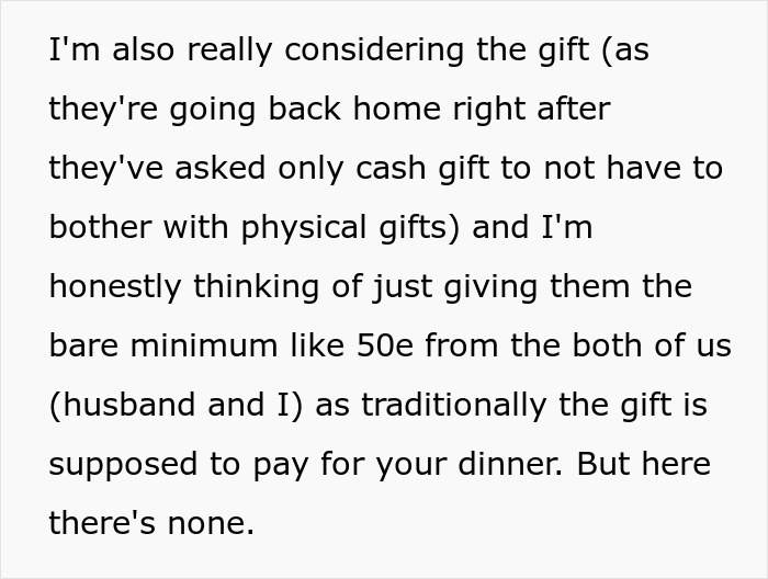 Guest considers giving minimal cash gift due to no wedding dinner provided Guest considers giving minimal cash gift due to no wedding dinner provided