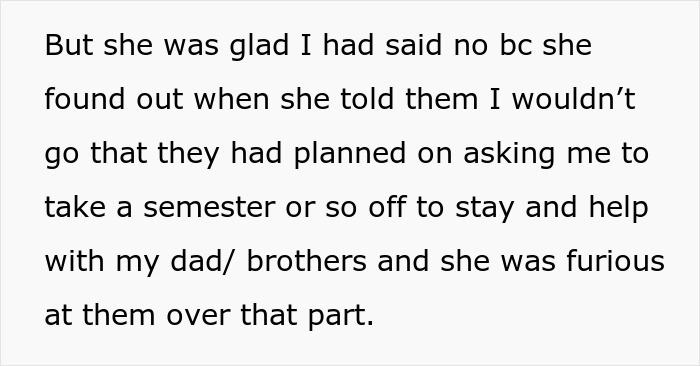 18YO Refuses To Have Dad Walk Her On Senior Night After He Held A Grudge Over One Stupid Argument 18YO Refuses To Have Dad Walk Her On Senior Night After He Held A Grudge Over One Stupid Argument