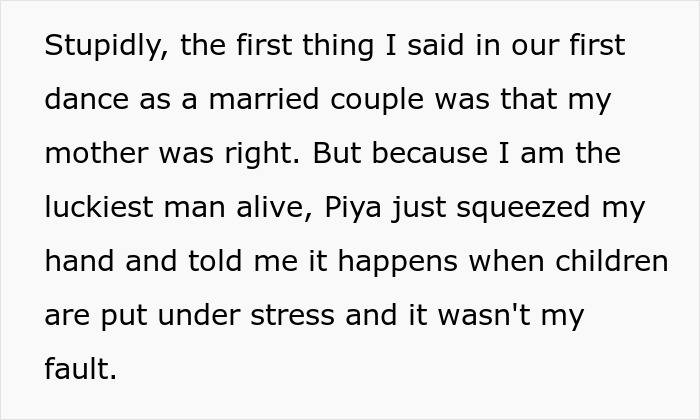 Woman Confused About Fiancé's Reaction To His Mom’s Dress For Their Wedding, He Comes To Explain Woman Confused About Fiancé's Reaction To His Mom’s Dress For Their Wedding, He Comes To Explain