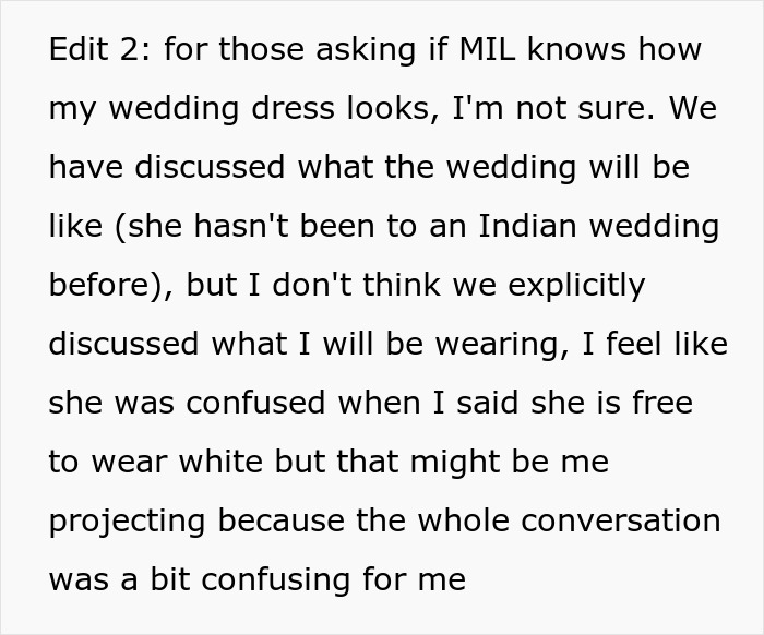 Woman Confused About Fiancé's Reaction To His Mom’s Dress For Their Wedding, He Comes To Explain Woman Confused About Fiancé's Reaction To His Mom’s Dress For Their Wedding, He Comes To Explain