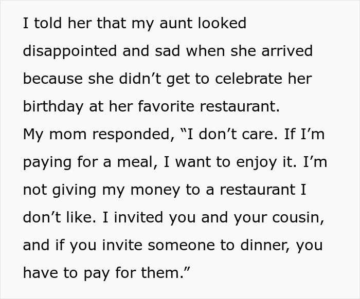 Text snippet: woman's mom claims she did nothing wrong, saying she pays for her own meal. Text snippet: woman's mom claims she did nothing wrong, saying she pays for her own meal.